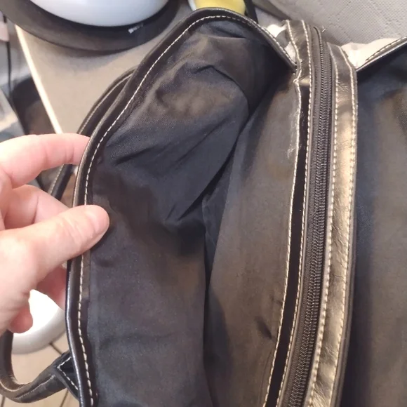 Women's Minicci Shoulder Bag purse - Picture 6 of 15